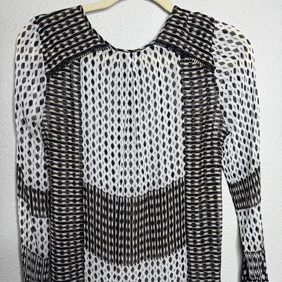 Lucky Brand Bohemian Chiffon Tie Top Geometric Design Blouse Small - Picture 7 of 14